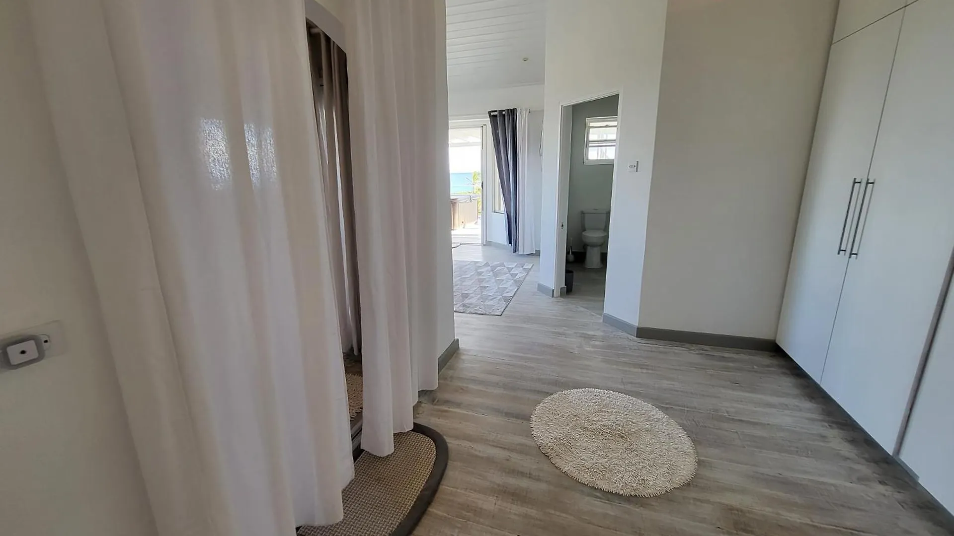 Unique Villa Retreat Style! Full Sea Views & Pool! Villa Christchurch 0*,  Barbados