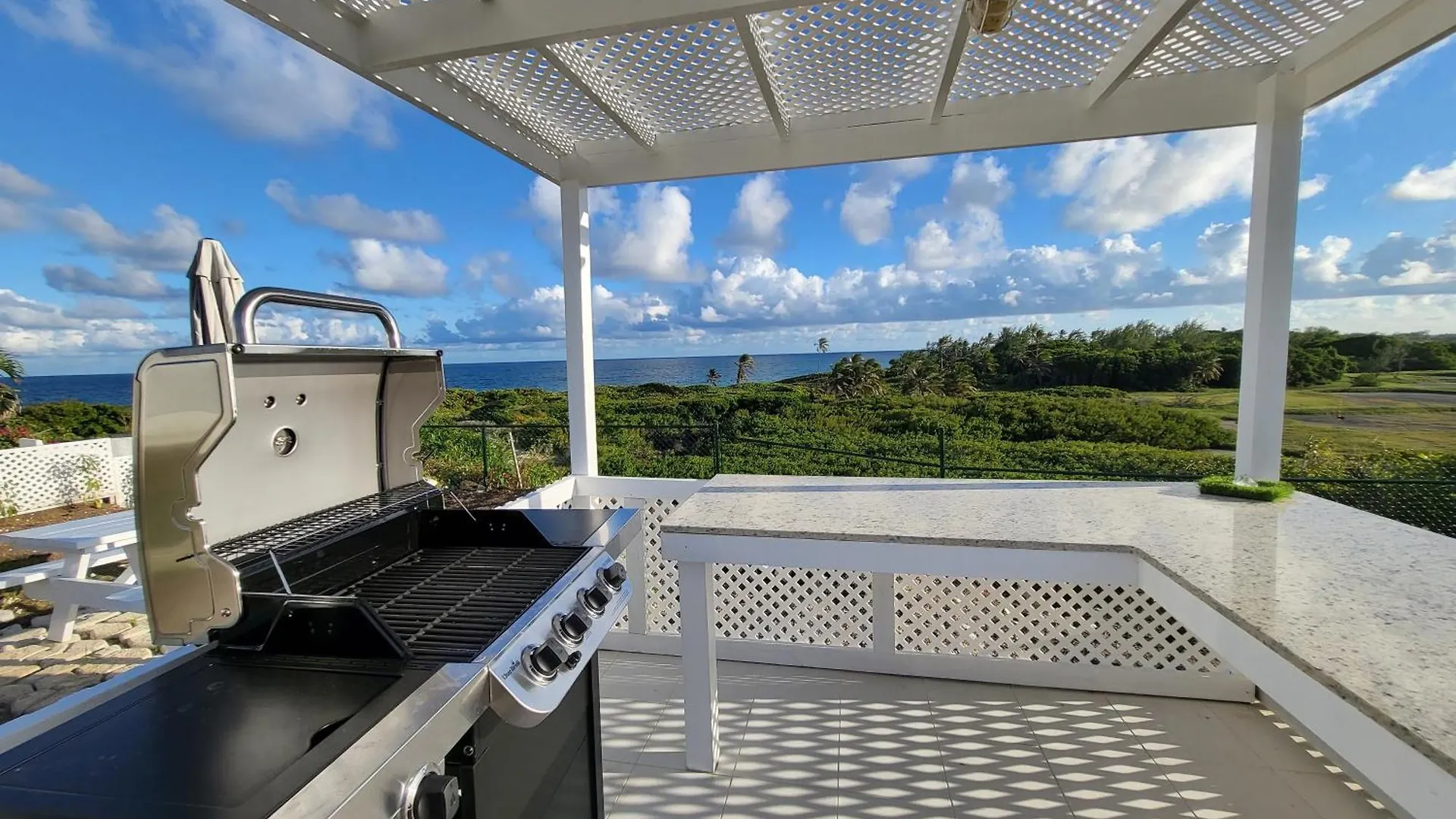 Unique Villa Retreat Style! Full Sea Views & Pool! Villa Christchurch 0*,